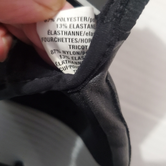 Under Armour Black and Gray Combat Football Gloves Padded Soft Inserts Sz XXL - Picture 11 of 11